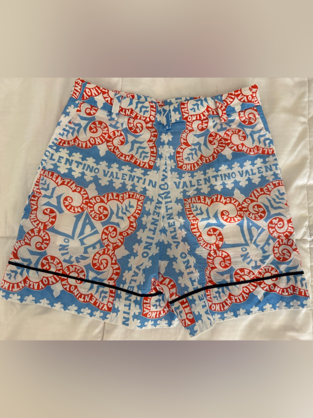 Valentino Logo Print Shorts Blue Red White Size 36 Like New
